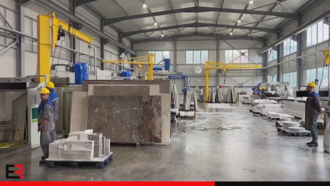 Besimi i bizneseve dhe qytetarëve, stabilizimi i çmimeve rikthen optimizmin RIKTHEHET BESIMI frame 1013 1280x720