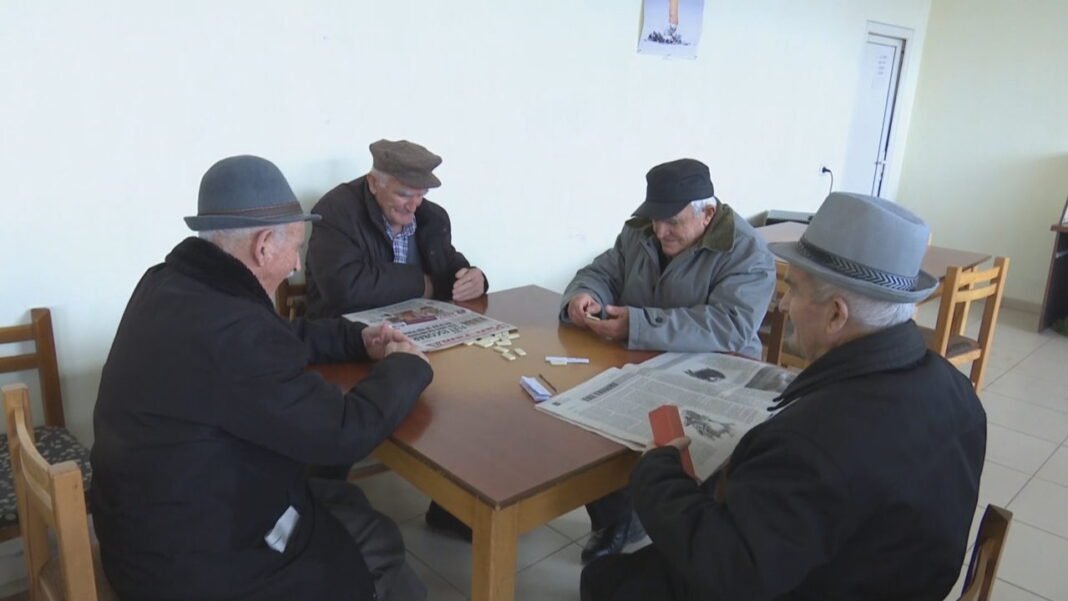 Ndryshime në skemën e pensioneve, propozohet një kolonë hibride e PENSIONET PRIVATE.duplicate frame 2060 1280x720