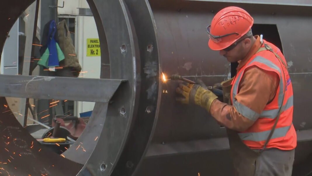 RRITJA E PAGAVE DHE INVESTITORET E HUAJ frame 1411 1280x720