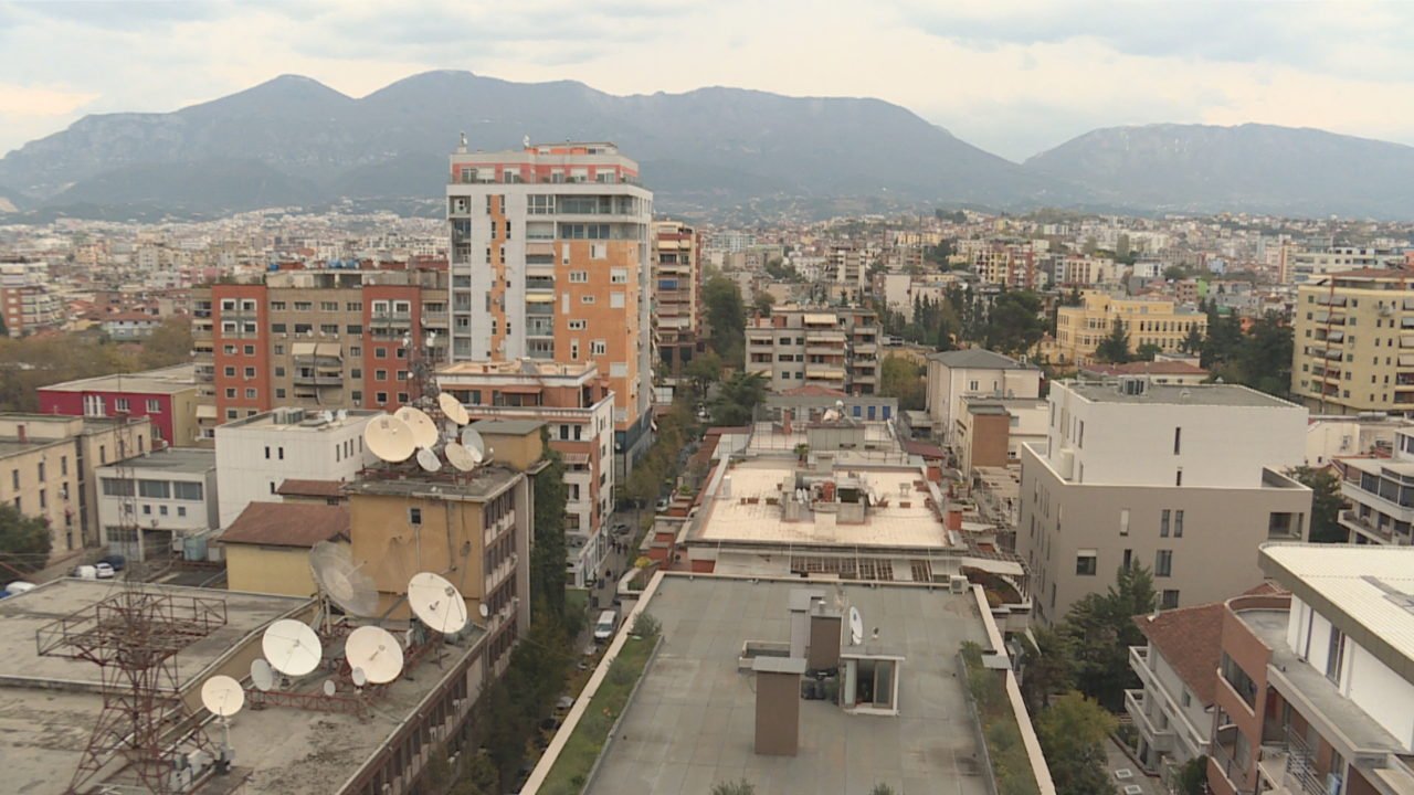 KR TAKSA E PRONES frame 965 1280x720