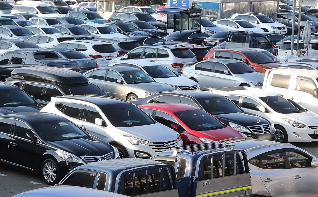 Importi i makinave koreane, rekord historik në Shqipëri – Tejkalojnë Importi i makinave koreane, rekord historik në Shqipëri – Tejkalojnë Zvicrën, tregu arrin 6 miliardë lekë!