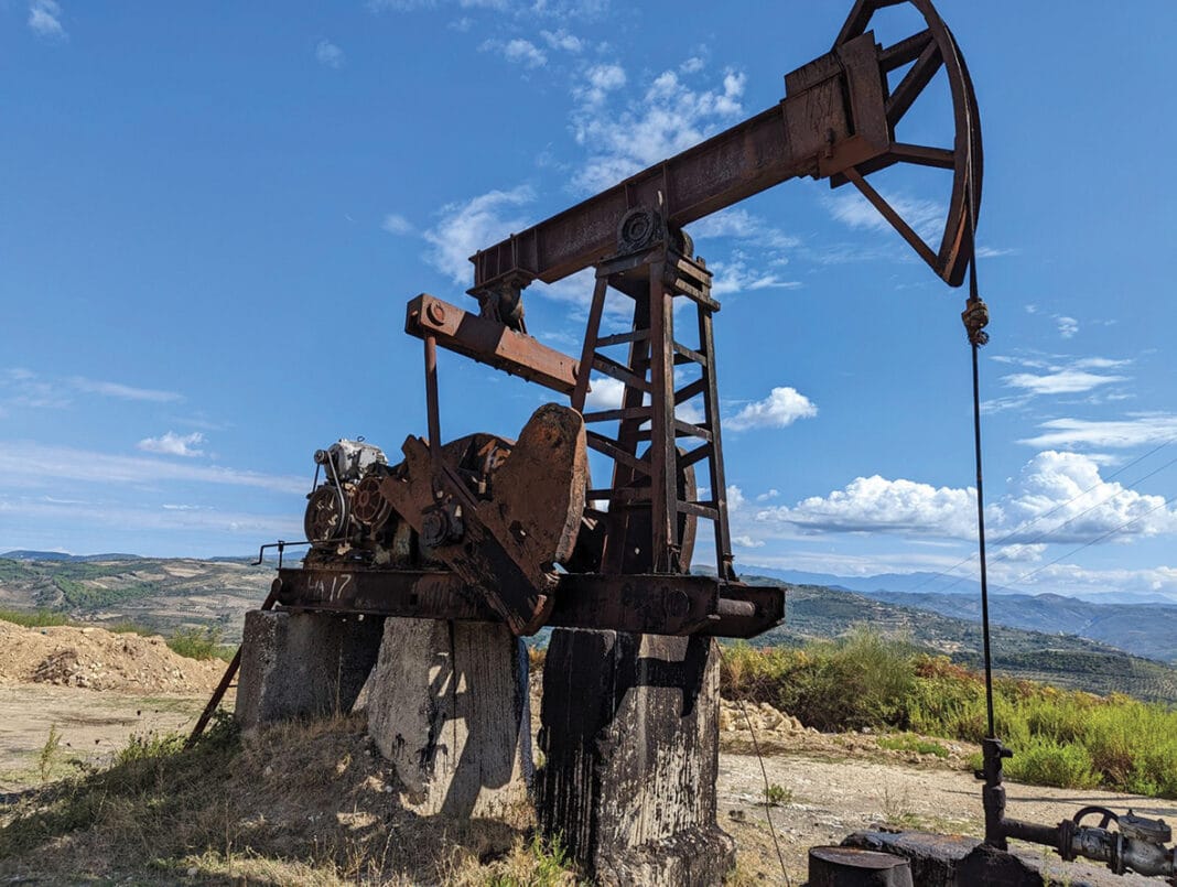 Kripa me gaz dhe nafta me karar Ads