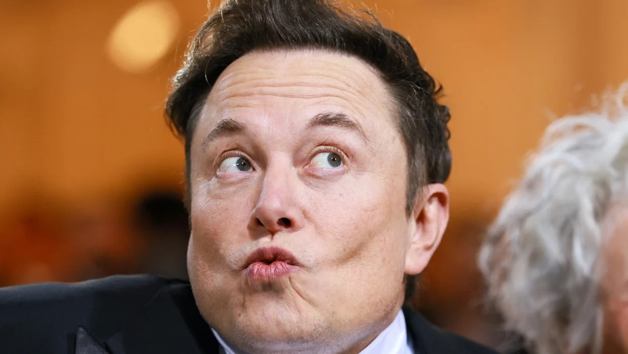 2022 vit i keq per gjigandet hi tech. Google Meta Amazon dhe Elon Musk humben 433 miliarde dollare