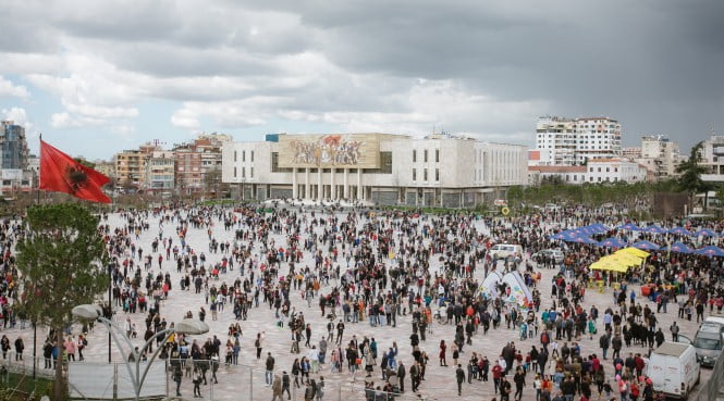 A jemi gati për taksa turistike? – Eksperti: Është nevojë emergjente. Po rritemi masivisht me vizitorë