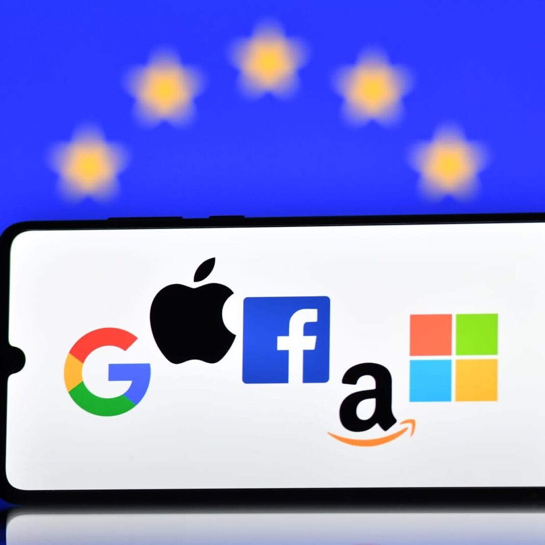 BE godet Big Tech, mbi 6 miliardë euro gjoba për Ads