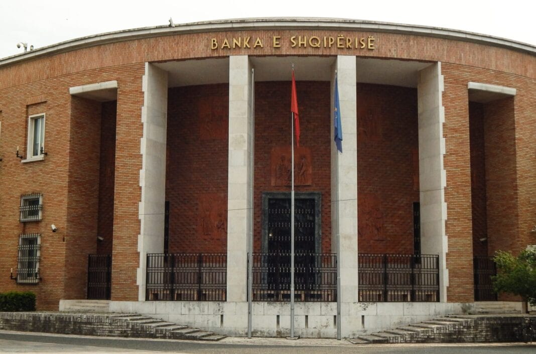 BSH uli normat e interesit, por inflacioni bazë u rrit për të katërtin muaj radhazi në qershor