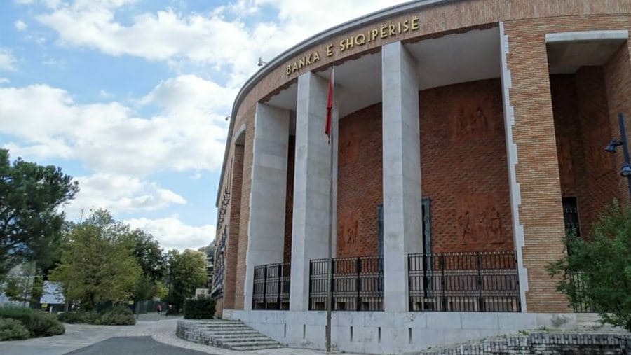 Banka e Shqipërisë mban normën bazë në nivelin 2.75% Ads