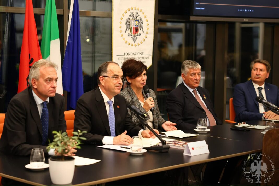 Begaj takim me sipërmarrës të bizneseve arbëreshe e shqiptare në Kalabri – I fton të shohin Shqipërinë si mundësi të re bashkëpunimi