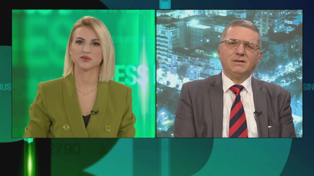 22 SHKURT A2 BUSINESS P2 CLEAN frame 7392 1280x720