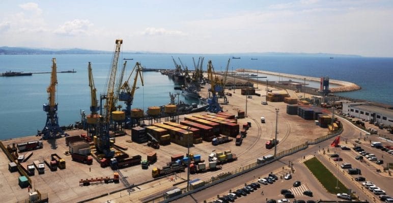 Dështimi i tenderit për Porto Romanon, qeveria shkurton fondin 167 Dështimi i tenderit për Porto Romanon, qeveria shkurton fondin 167 mln euro të programuar ketë vit