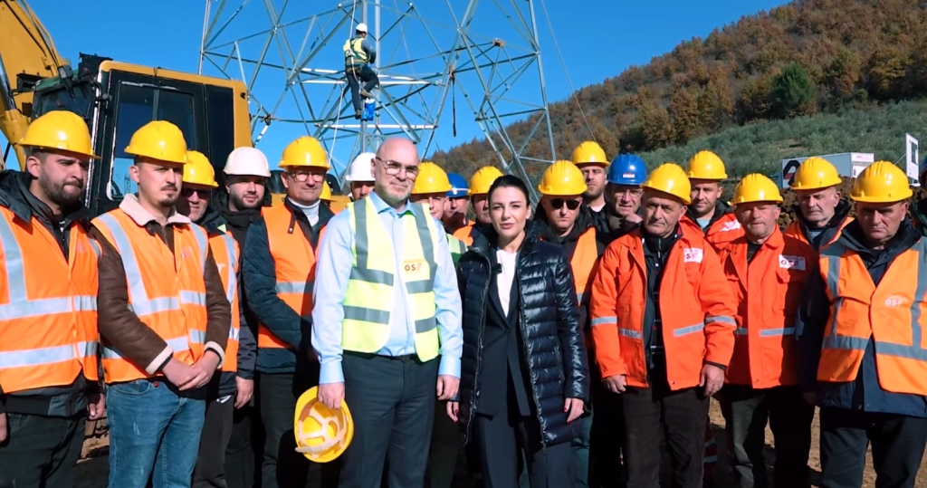 Energjetika, në 2024 nis puna për linjën nënujore me Italinë Energjetika, në 2024 nis puna për linjën nënujore me Italinë – Balluku: E nisim vitin me sfida të reja, synohet rritja e eksporteve