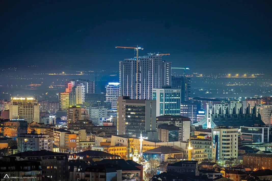 Investimet shqiptare në Kosovë arrijnë në 468 milionë euro Ads