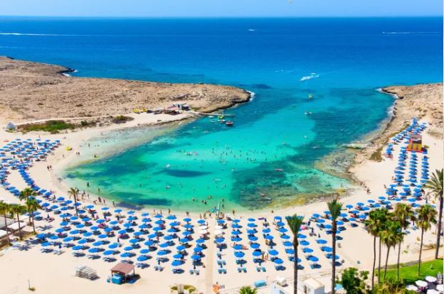 Këto janë zonat ujore më të pastra të notit në