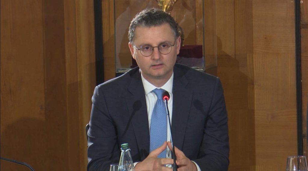 Mete në Këshillin Ekonomik Kombëtar: Javën e ardhshme miratojmë detajet Mete në Këshillin Ekonomik Kombëtar: Javën e ardhshme miratojmë detajet e Garancisë për sektorin fason!