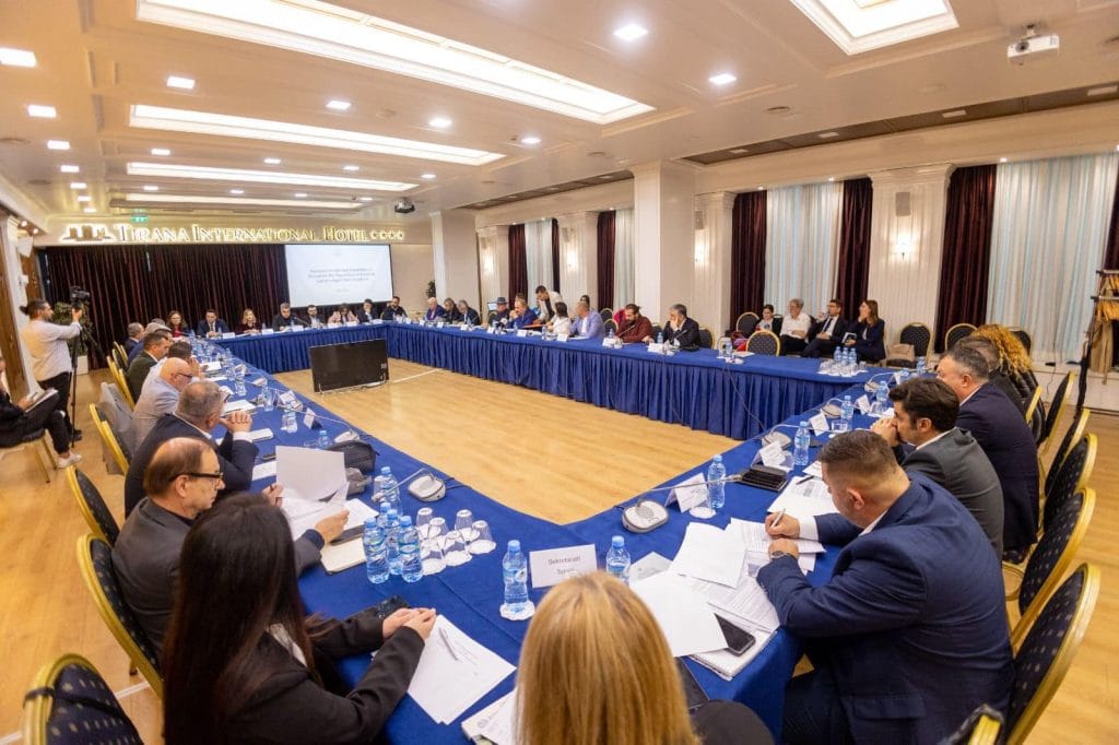 Ministri Gonxhja prezanton marrëveshjen e pensioneve me Italinë: “Hapa të rëndësishëm për rritjen e mundësive për qytetarët”