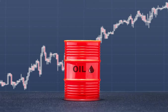 Nafta arrin në nivelin më të lartë në gjashtë javë, ndërsa lufta në Lindjen e Mesme përshkallëzohet