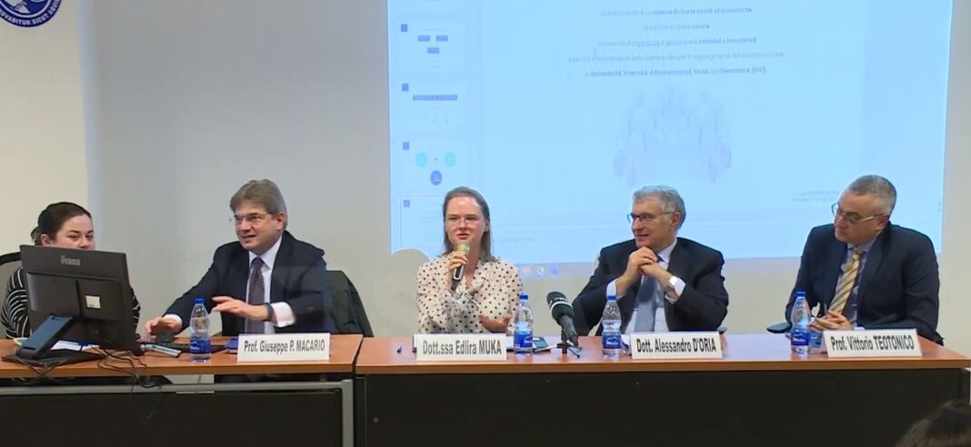 Orientimi drejt tregut të punës – Studentët diskutim me drejtues të Intesa SanPaolo Bank dhe Balfin Group!