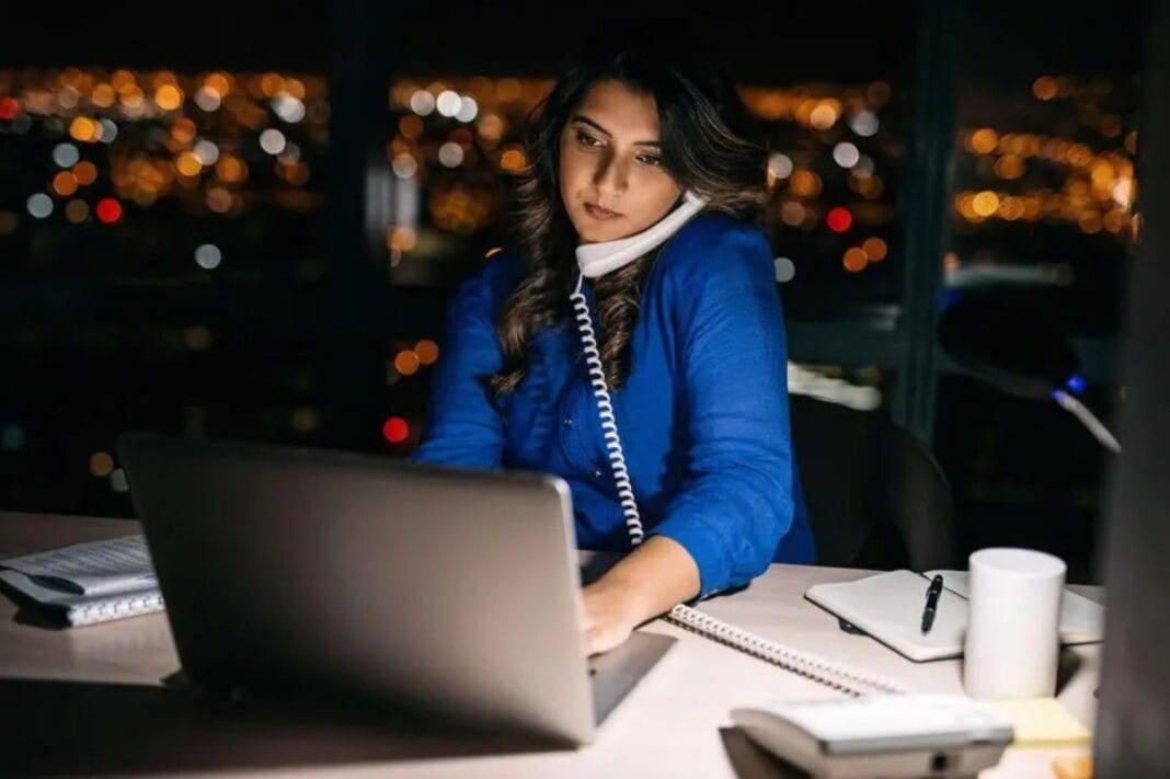 Pse puna me orë të gjata dëmton performancën Ads