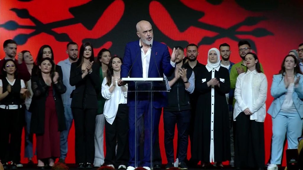 Rama me emigrantët në Itali: Keni arsye për të qenë krenarë! 421 mijë prej jush përfitojnë nga marrëveshja e pensioneve