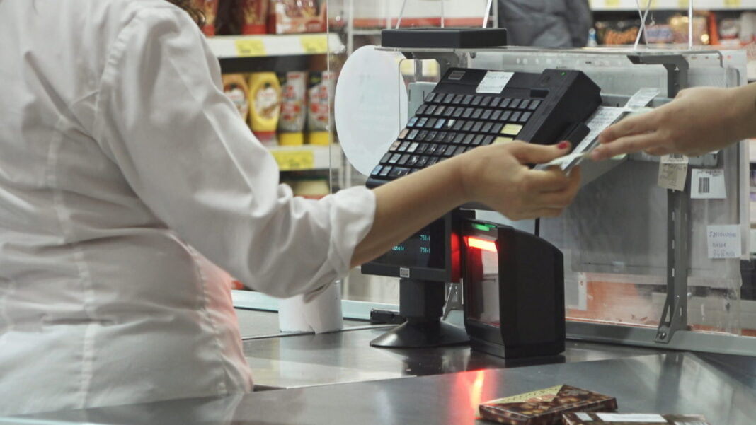 Rënia e inflacionit e papritur? Ekspertët: Ndikoi prodhimi vendas dhe money 1280x720