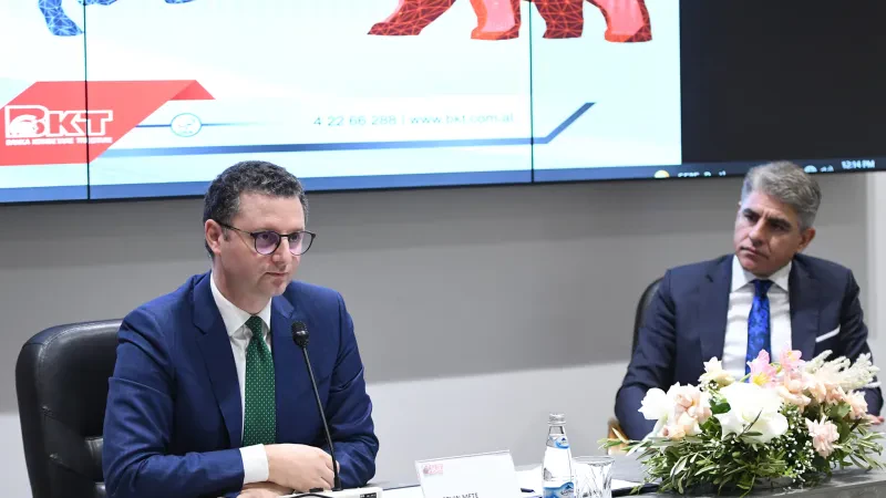 AMF zgjeron licencën e dy bankave tregtare edhe për kujdestarinë e titujve të sektorit privat
