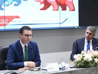 AMF zgjeron licencën e dy bankave tregtare edhe për kujdestarinë e titujve të sektorit privat