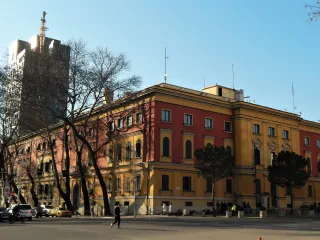 Ministria e Financave: Nuk ka ndryshuar paga minimale, vijon të mbetet 30,000 lekë
