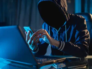 Rreth 6 miliardë account-e të aksesuara ilegalisht nga hakerat në 2021