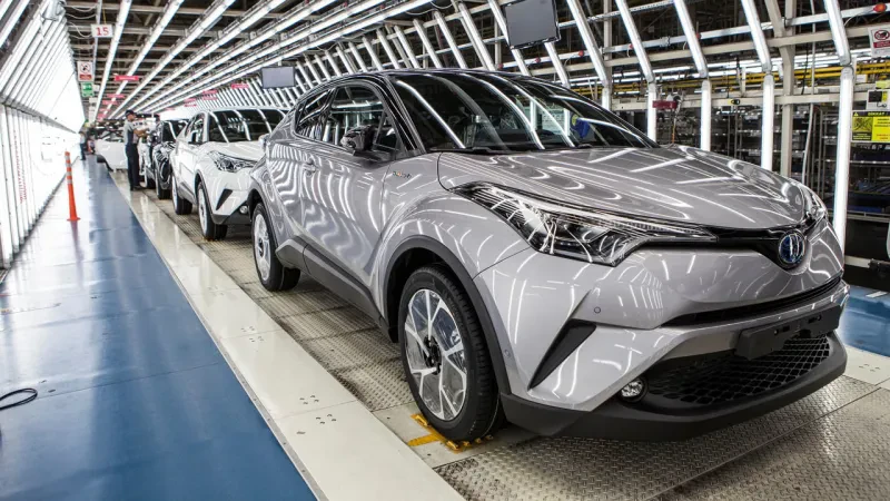 Toyota mbetet shitësi më i madh i makinave në botë, rrit epërsinë ndaj VW