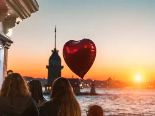 Stambolli, qyteti më i dashur nga udhëtarët 'single' për këtë Shën Valentin