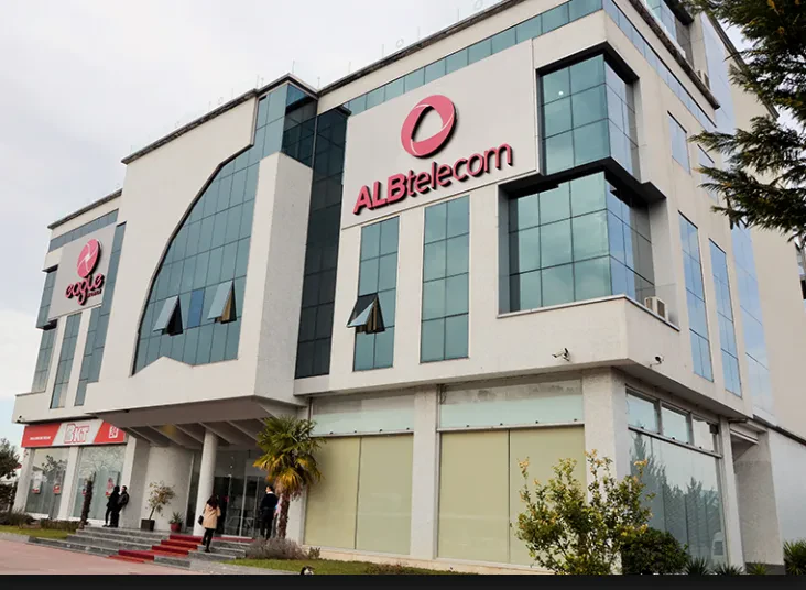 Pas blerjes nga 4iG ALBtelecom njofton ndryshime në ekipin drejtues