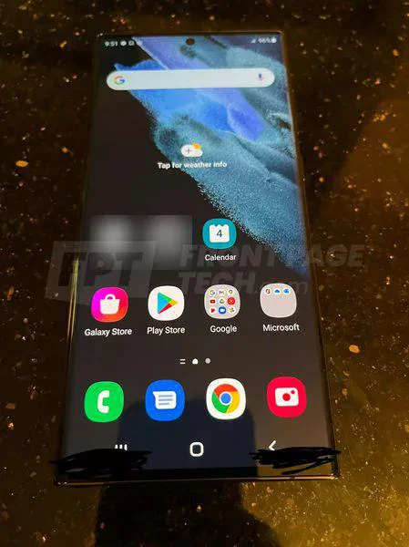 Fotografitë e para të Galaxy S22 Ultra zbulojnë lidhjet me serinë Galaxy Note