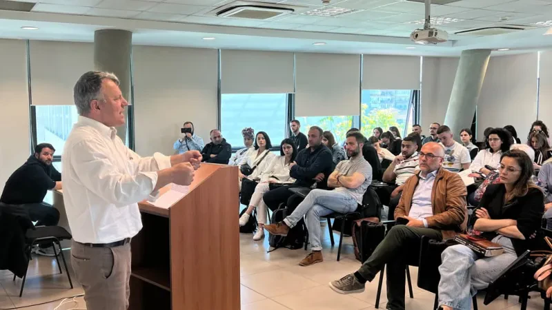 Prof.Dr. Christopoulos vizitë në Universitetin Mesdhetar, ja aktivitetet që u zhvilluan