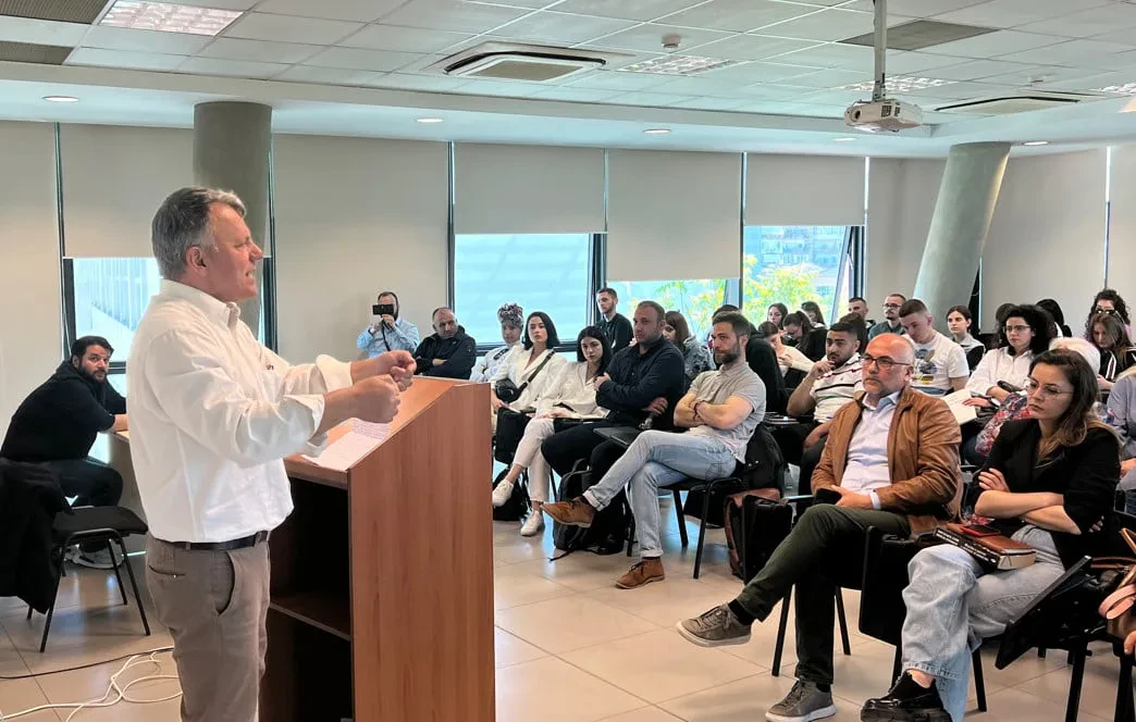 Prof.Dr. Christopoulos vizitë në Universitetin Mesdhetar, ja aktivitetet që u zhvilluan