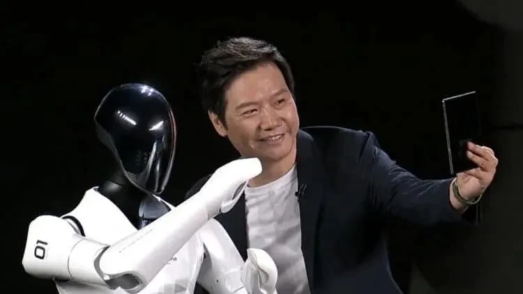 Roboti i parë humanoid kushton 100 mijë dollarë – Çfarë mund të bëjë dhe për çfarë shërben?! (FOTOT)