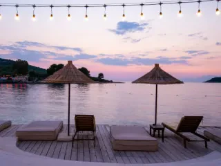 CNN: Shqipëria një ndër 7 destinacionet e preferuara – Amerikanët po vërshojnë në pikat e nxehta të Europës por ku po shkojnë europianët?!