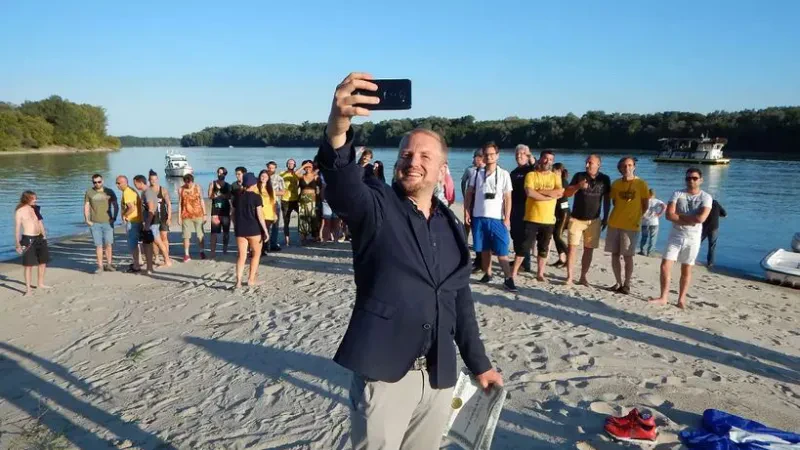 Mikrokombi ballkanik bëhet vendi i parë që ndërtohet në metaverse – Çfarë është Liberland (FOTOT)