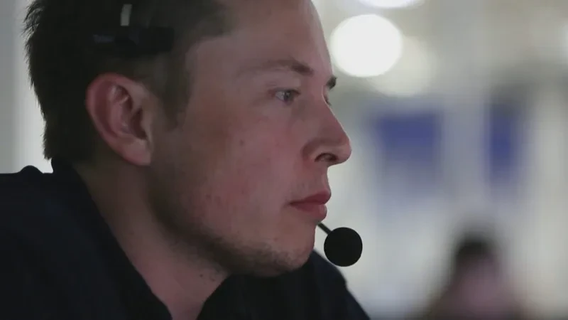 MUSK TESLA frame 12 1280x720