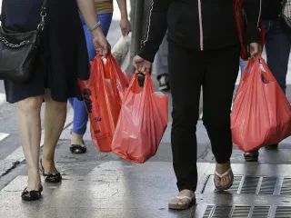 Vazhdon rritja e çmimeve në Kosovë; shtrenjtohen vezët, sheqeri dhe nafta