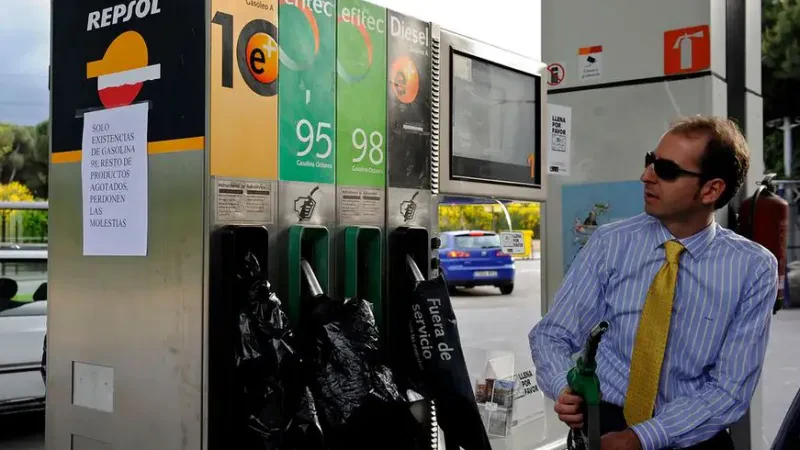 Amerikanët po paguajnë çmim rekord për naftën pasi çmimi u rrit me 50%!