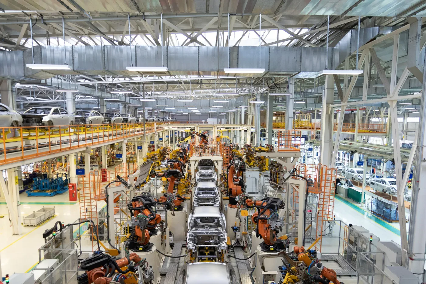 Industria automotive, shitjet në tetor u rritën me 14%, rimëkëmbja e kërcënuar nga kriza
