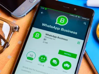 Bisedat për biznesin në WhatsApp nxisin shitjet – Metaverse mbetet prapa çdo parashikimi fillestar të Mark Zuckerberg
