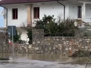 Kush e përmbyti Shkodrën?  Bashkia: Portat u hapën pa paralajmërim. Grup pune për dëmet