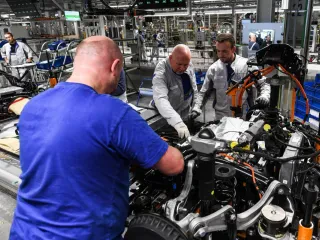Industria gjermane kërkon më shumë mbështetje – Qëllimi, reduktimi i varësisë tregtare nga Kina   