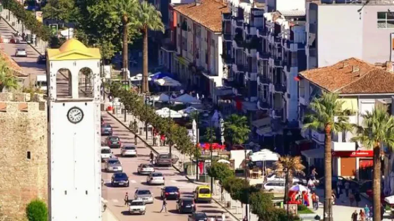 “Qasja e Gjelbër e Bashkimit Europian dhe Atdheu Im” – Giz, në mbështetje të studentëve të Elbasanit për ndërtimin e ekonomisë së gjelbër