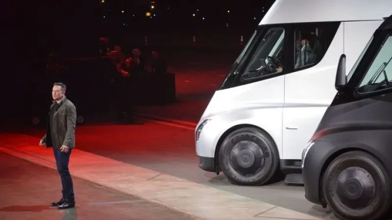 Tesla prezanton modelin e saj të ri të kamionit elektrik! (FOTOT)