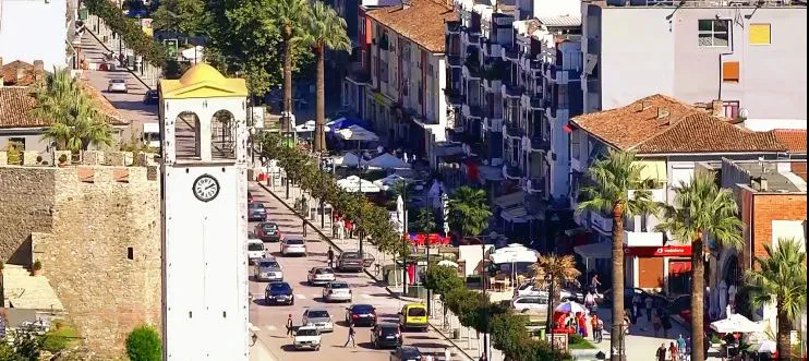 “Qasja e Gjelbër e Bashkimit Europian dhe Atdheu Im” – Giz, në mbështetje të studentëve të Elbasanit për ndërtimin e ekonomisë së gjelbër