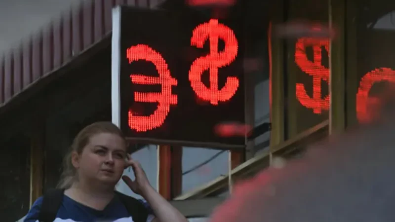 Banka Botërore paralajmëron: Vendet në zhvillim përballen me rritje të mprehtë të shpenzimeve të borxhit publik!