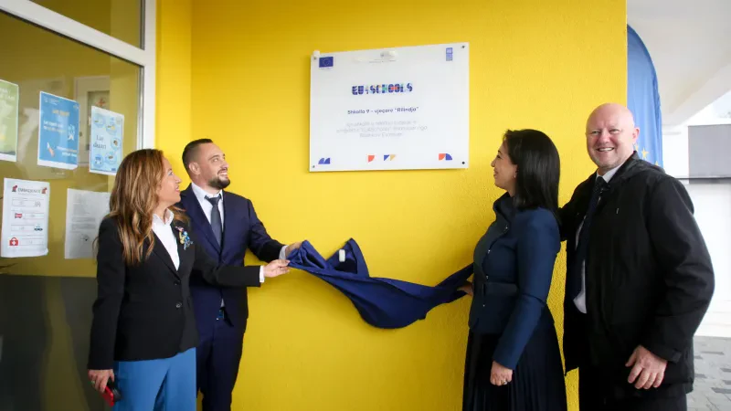 Programi EU4Schools inauguron dy objekte arsimore në Bashkinë Shijak!