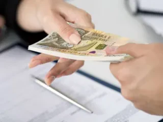 Fondi i veçantë, qeveria e ndalon këtë vit për shpërblime punonjësish dhe festa